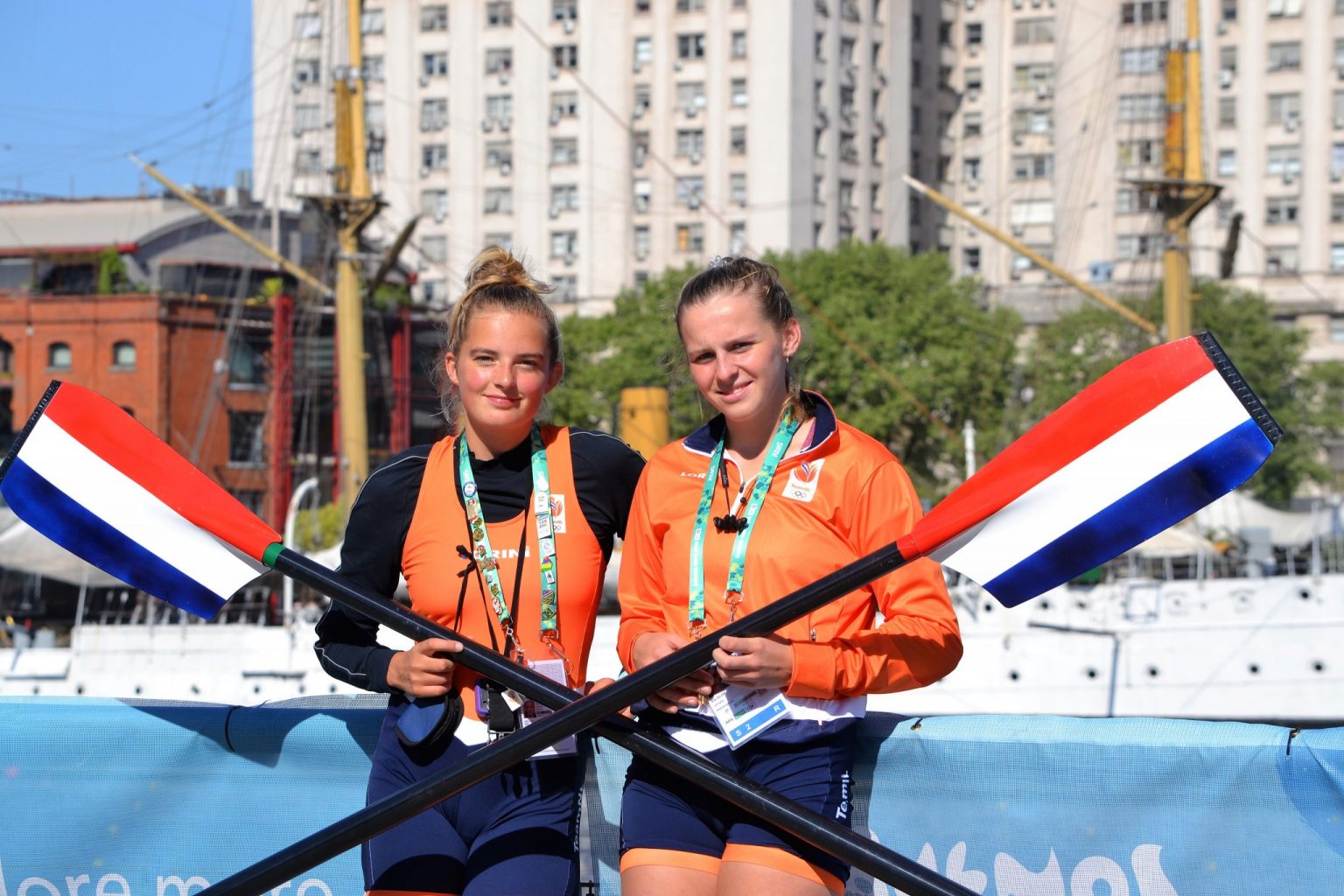 Jessy Vermeer en Iris Klok 7e op Jeugd Olympische Spelen | Roeien.nl
